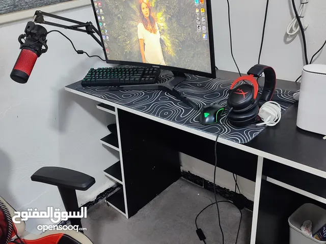 pc للبيع شبه جديد