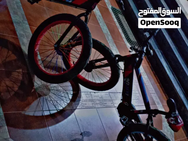 دراجتين هوائية استعمال خفيف تعتبر جديدة سعر كزيوني تعللى مدور نساعدوك توصيل داخل طرابلس فقط