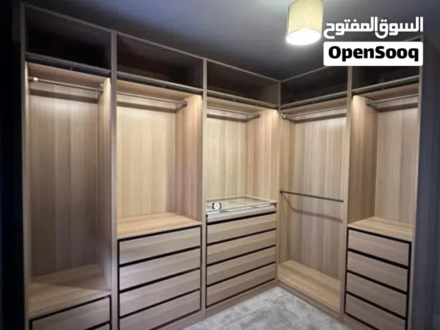 Custom Fabricated Walk-In Closets – Made to Order خزائن ملابس فاخرة حسب الطلب – تصميم مخصص
