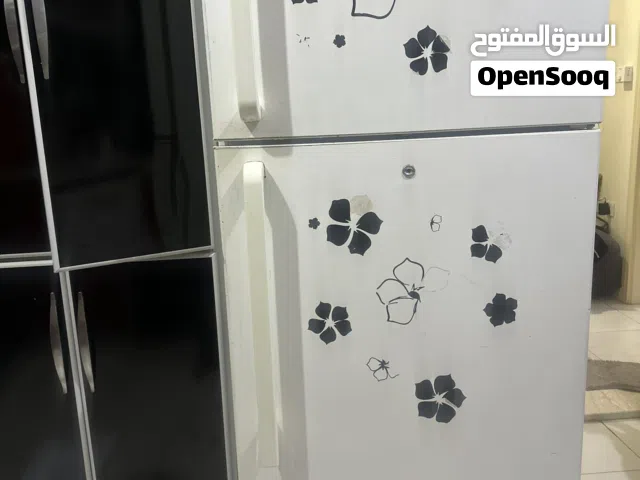 ثلاجة نضيفة البيع المستعجل خلال اليوم