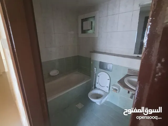 1200 ft 2 Bedrooms Apartments for Rent in Sharjah Al Qasemiya