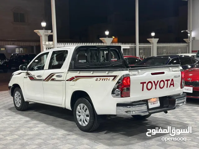 Toyota Hilux 2.7