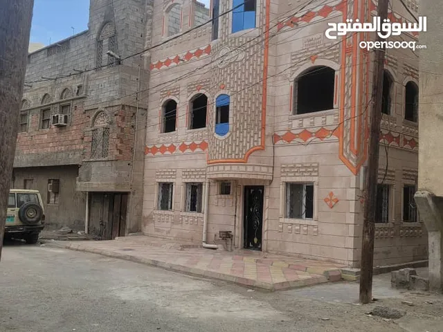 100m2 More than 6 bedrooms Townhouse for Sale in Al Hudaydah Other