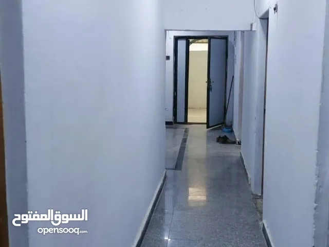 200 m2 3 Bedrooms Townhouse for Rent in Basra Juninah