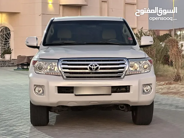 Land Cruiser 2014 GXR V8 GCC