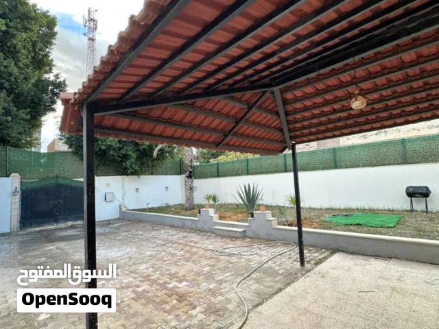 170 m2 2 Bedrooms Townhouse for Sale in Tripoli Khallet Alforjan