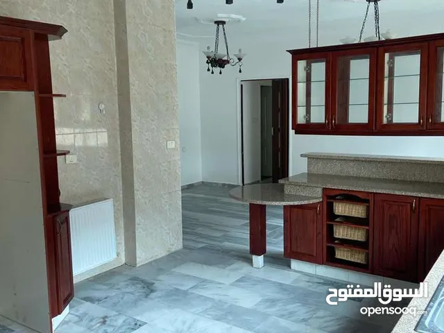 180 m2 3 Bedrooms Apartments for Rent in Amman Khalda