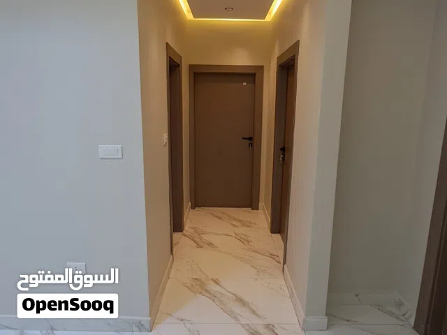 شقة مميزة للبيع في مرج الحمام دوار الاتصالات