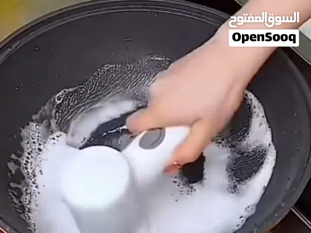 *فرشاة MAGIC BRUSH* - فرشاة للاسطح الخشنة - واسفنجة للاسطح الناعمة و للاقمشة والجلد ( كراسي ا