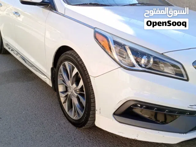 2015 هيونداي سوناتا Limited