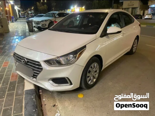 Used Hyundai Accent in Babylon