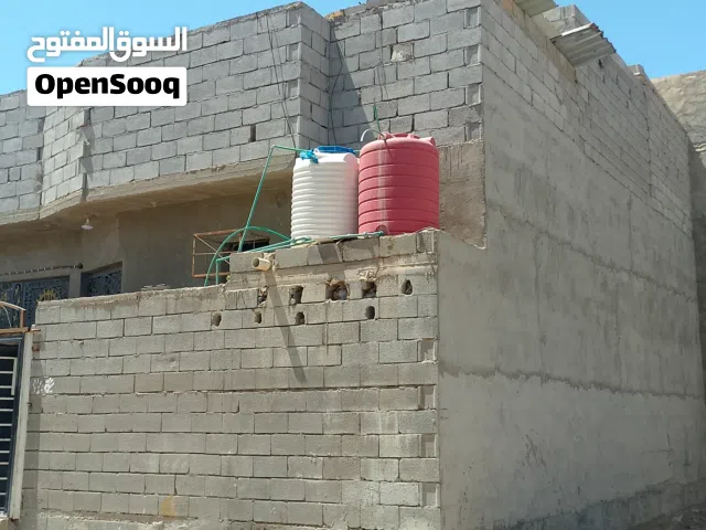 125 m2 3 Bedrooms Townhouse for Sale in Basra Zubayr