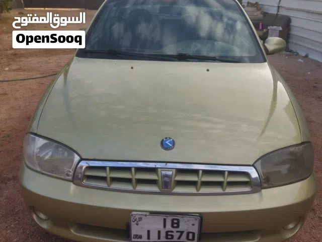2000 كيا سبيكترا