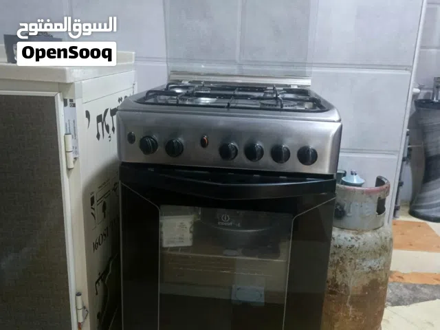 طباخ للبيع مستعمل قليل نظيف وشرط الشغل كلشي مابيهه كلهه شغاله نظيفه كلش وقويه
