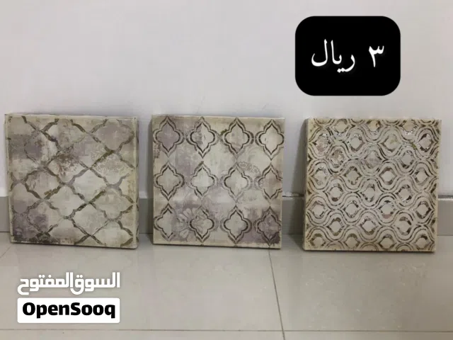لوحات حائط باسعار مختلفه