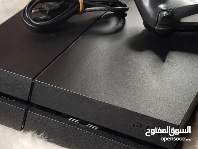 PS4 500GIGA فيه مجموعة العاب