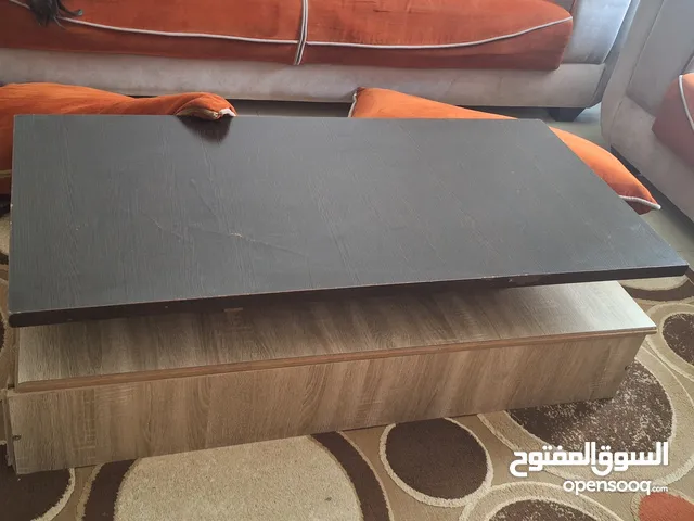 طاولة وسط