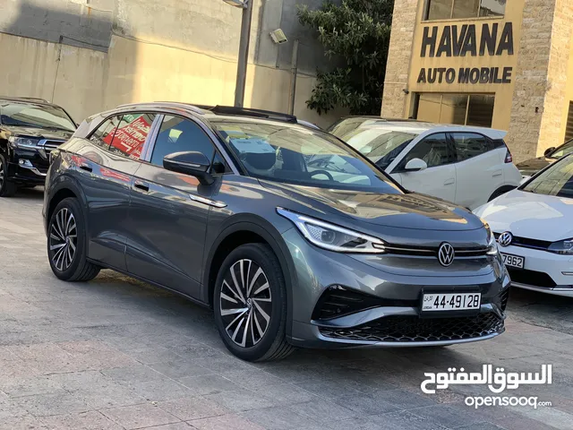 Volkswagen ID 4 2023 in Amman
