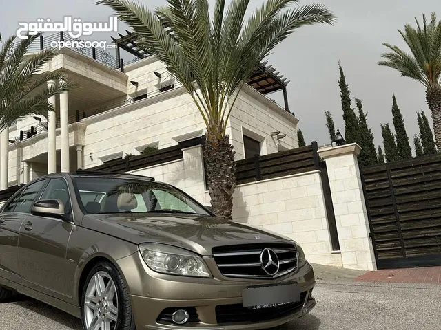 Mercedes Benz 2008 C200 7جيد بانوراما فل كامل
