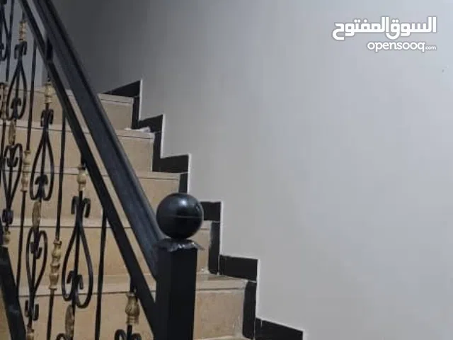 3 m2 More than 6 bedrooms Townhouse for Sale in Sana'a Sa'wan