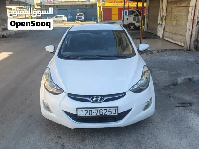 2011 هيونداي افانتي Limited