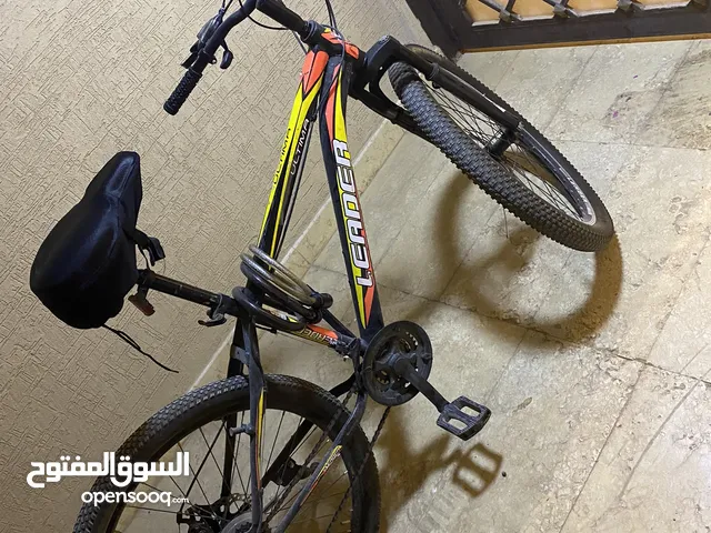 السرعات (21 سرعة) متعددة ليدر جلاديتور الجبلية