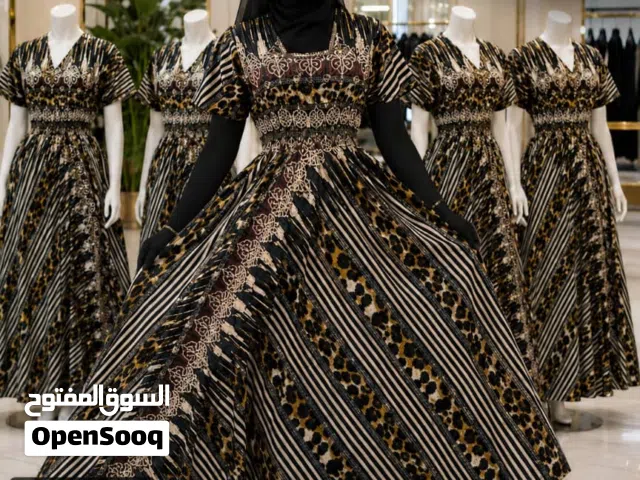 أرواب نسائية جملة  جلابيات جملة  مخاور  فساتين نسائية جملة  صنعاء  أسعار جملة  عرض خاص