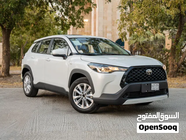 كورلا كروس نص مواصفات 2025 بسعر حصري من شركة الق تاج البنوك