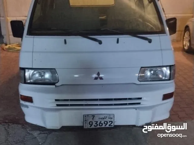 للبيع باص 2010