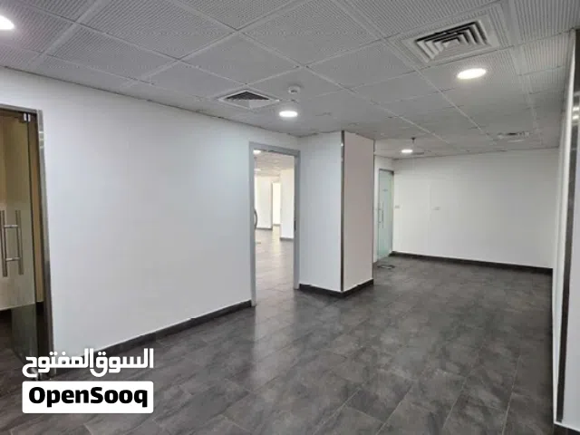 مكتب تجاري فاخر للايجار بين السابع والثامن وبسعر مميز - 41434