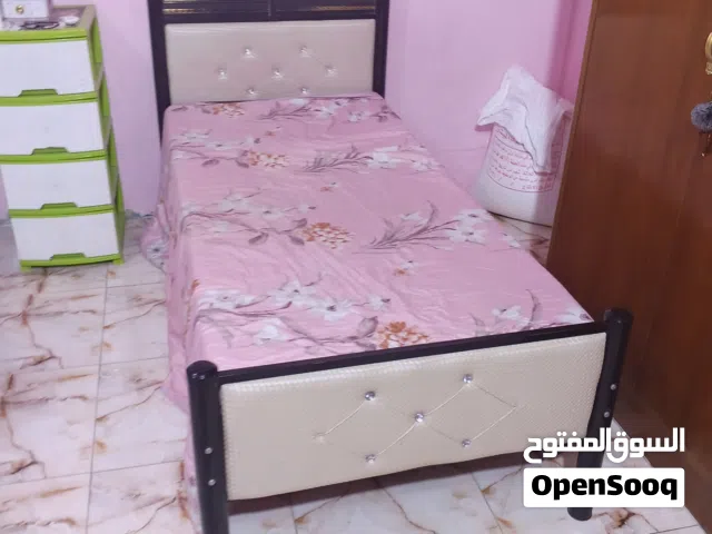 سريرتن لبيع