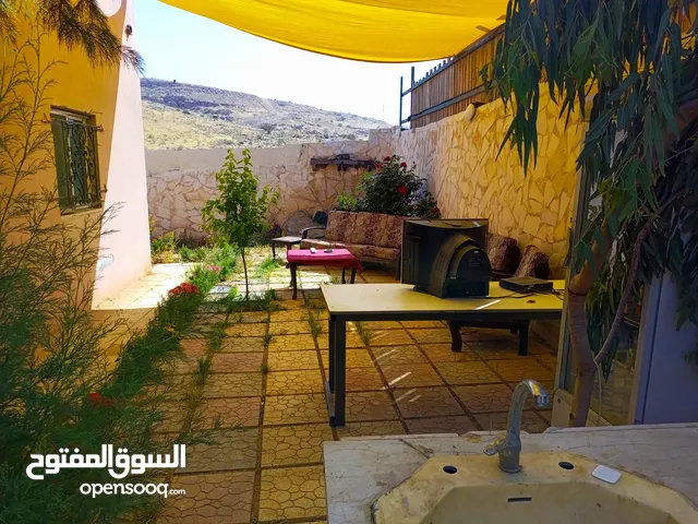2 Bedrooms Farms for Sale in Zarqa Al Sukhneh