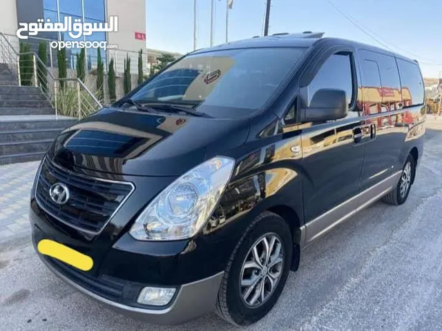 Bus - Van Hyundai in Amman