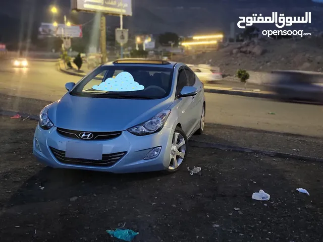 Used Hyundai Elantra in Sana'a