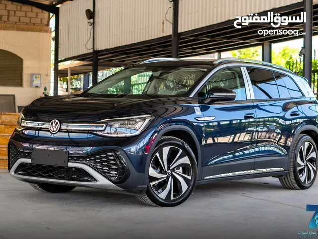 Volkswagen ID6 Pure + 2022