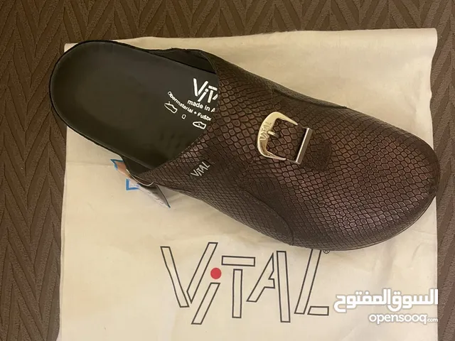 42 Casual Shoes in Kuwait City