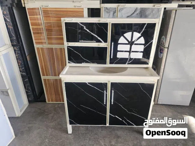 مع (( #شركة_الحوت). لا تحتار ما عليك بس احجز والطلب يوصل لباب بيتك (المنيو