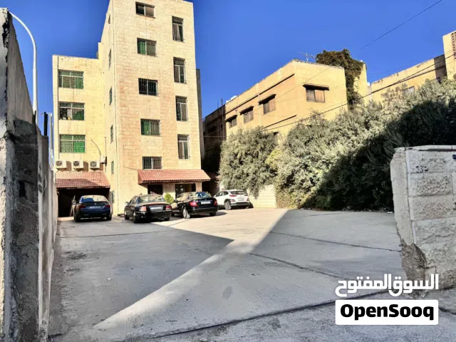 شقة لإيجار الحي الشرقي شارع الثلاثين الرئيسي من المالك بدون وسيط
