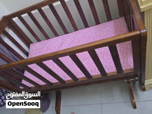 سراير بيبي وعربة اطفال