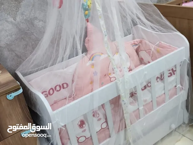 سرير بيبي هزاز