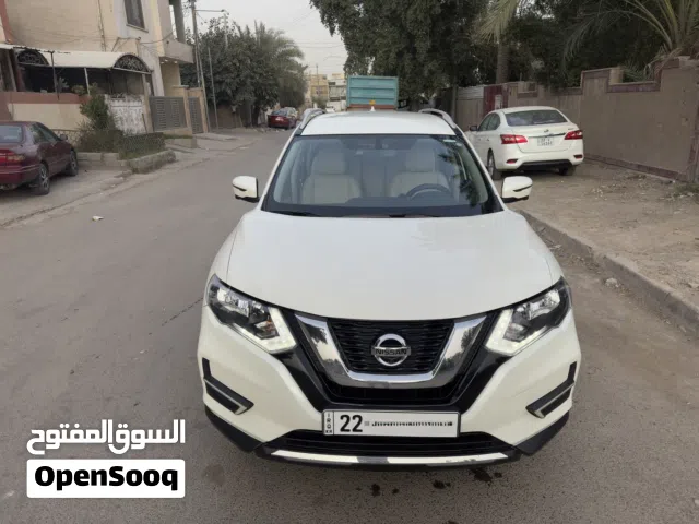 للبيع نيسان اكستريل 2021 مقفولة كفالة عامة فول مواصفات رقم أربيل الدولي واسمي وسنويا 2027