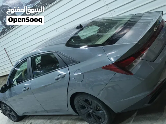 Used Hyundai Elantra in Babylon