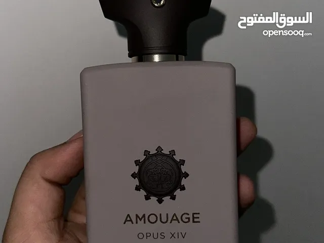 عطر royal tobacco رويال توباكو من امواج اصلي مستخدم للتجربة فقط اقل من 2مل