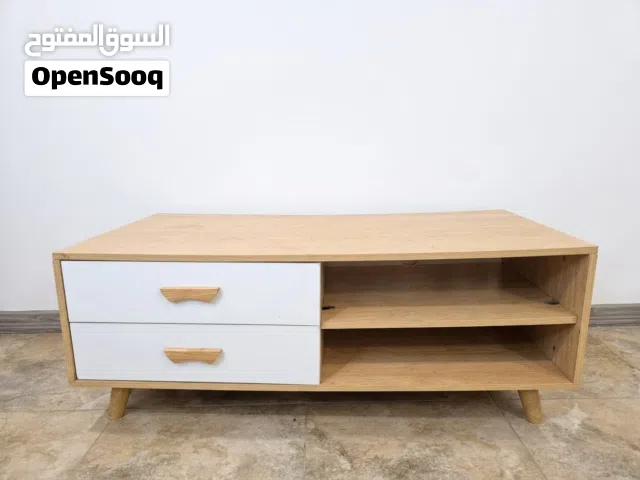 2 طاولة بحاله جيده جدا