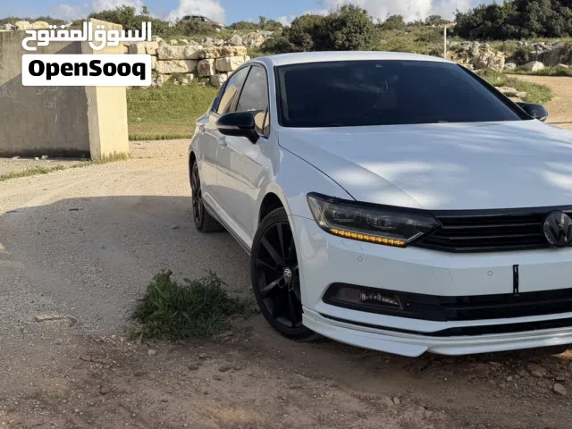 2015 Volkswagen Passat Standard