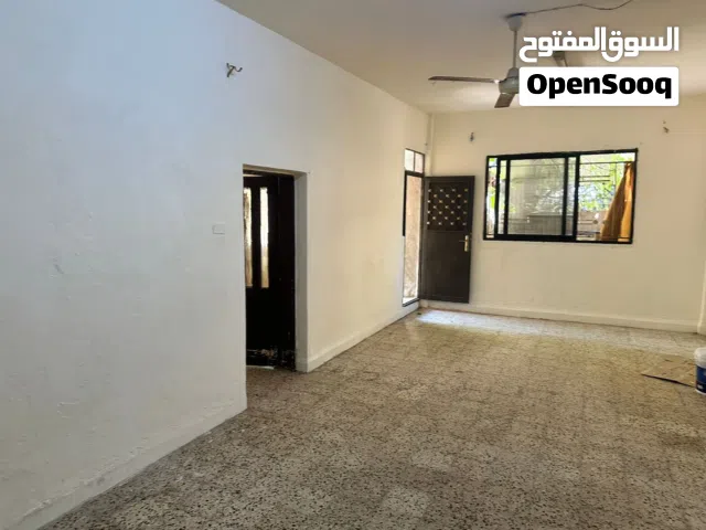 شقة أرضية الهاشمي الشمالي للإيجار