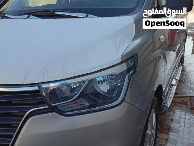 2023 هيونداي ستاريا
