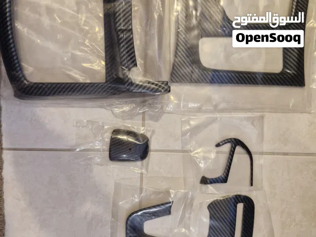 ديكور داخلي كاربون للموستنج و التشارجر