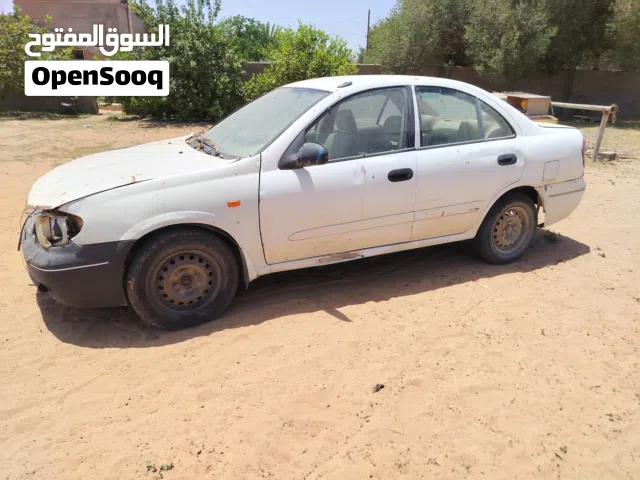 2005 Nissan Sunny SL