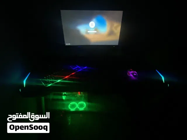 كومبيوتر العاب تجميع مع ميز وكرسي كيمنك